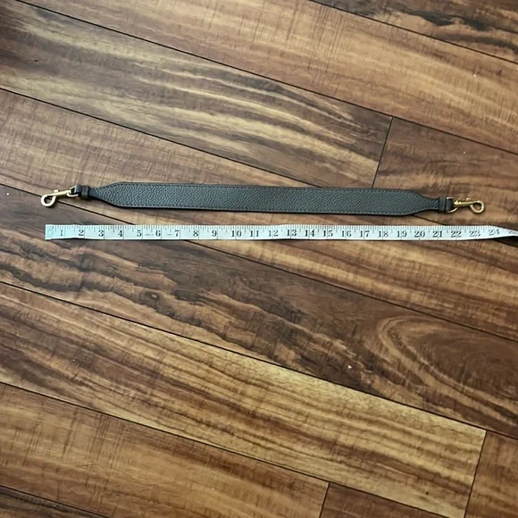 Tory Burch leather hobo - Picture 9 of 11